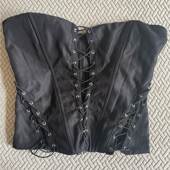Princess Polly Eden Black Lace-Up Corset Top - Picture 1 of 2